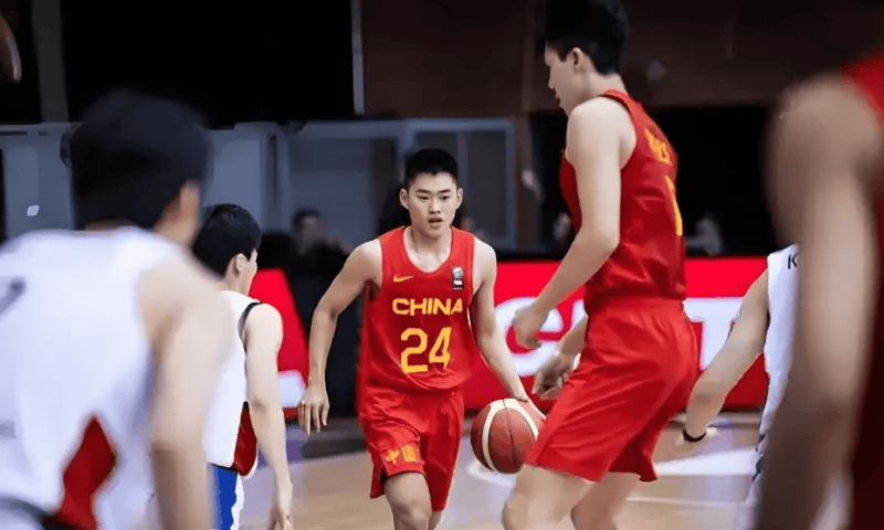 中国篮球之队：赵维伦将留美完成学业，不参加本期男篮集训
