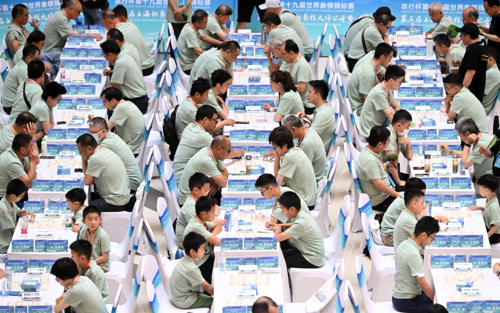 世锦赛时隔26年重回上海，两项大赛同期举办掀起象棋热