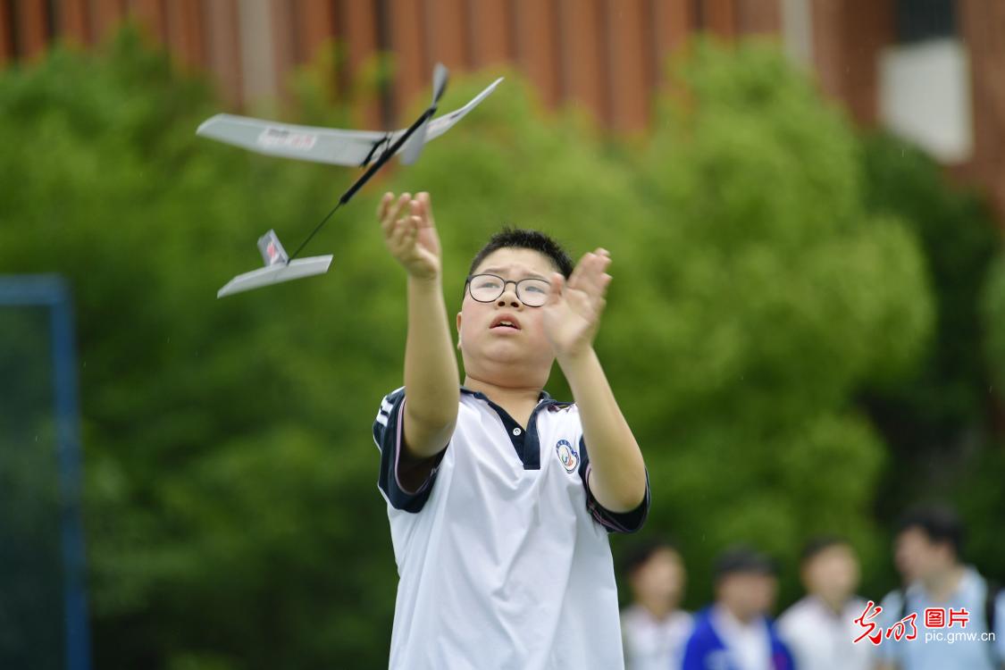 青少年科技体育模型运动竞赛开赛