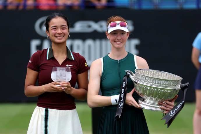 WTA250伊斯特本站：乔恩特2-1险胜伊埃拉，斩获生涯第二冠