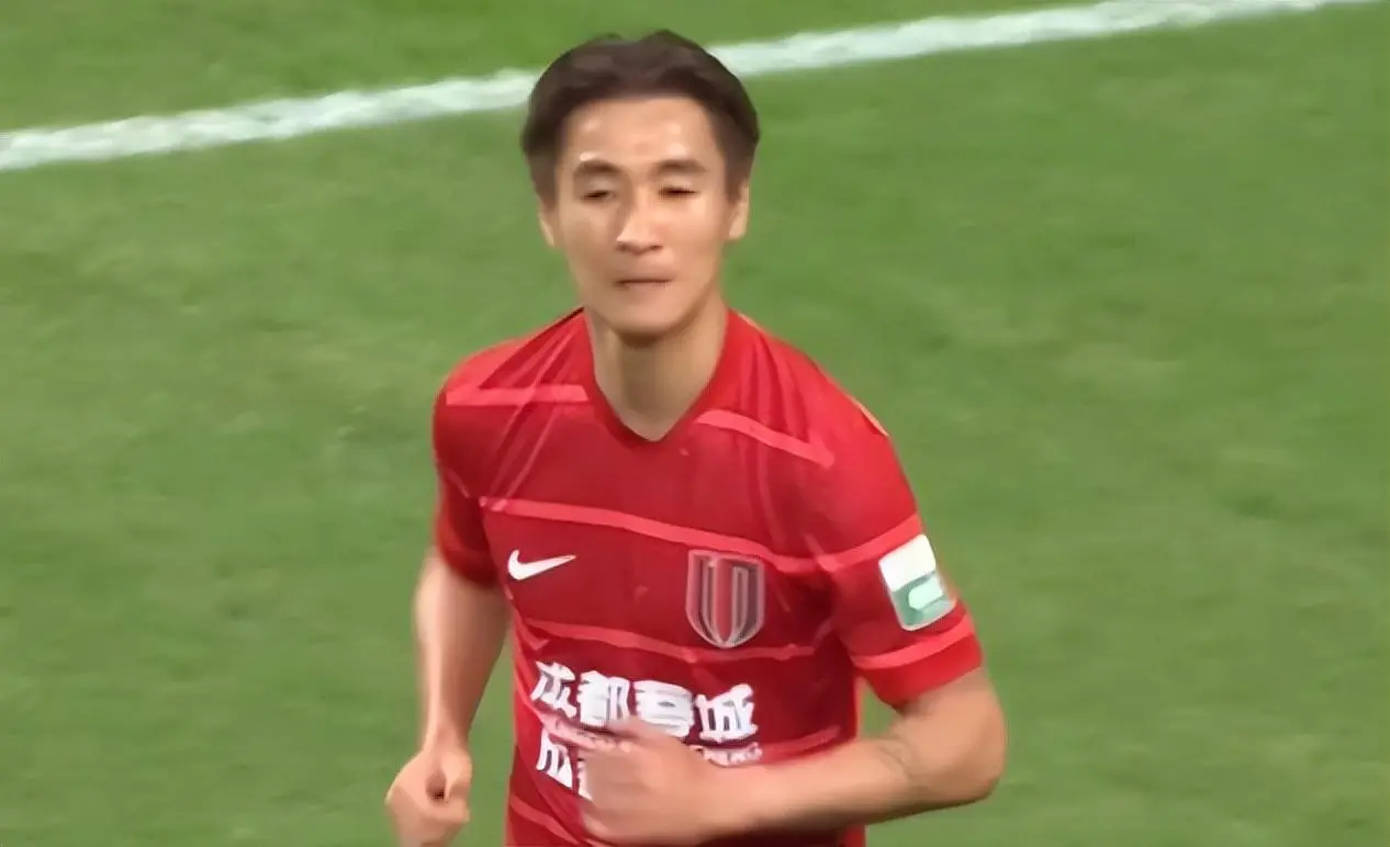 成都蓉城VS三镇：周定洋携恒大旧将坐镇 德尔加多出击 韦世豪冲锋