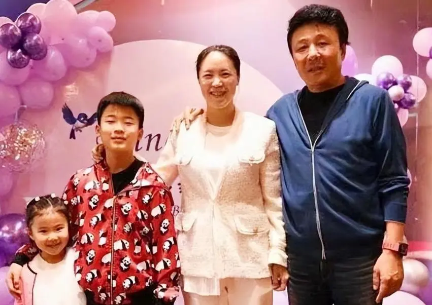 王楠老公什么来头？20岁结婚生子又闪离，白手起家如今成亿万富豪