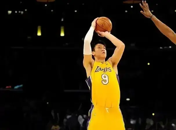 盘点NBA生涯处子秀便随队夺冠的十位一年级小豆包