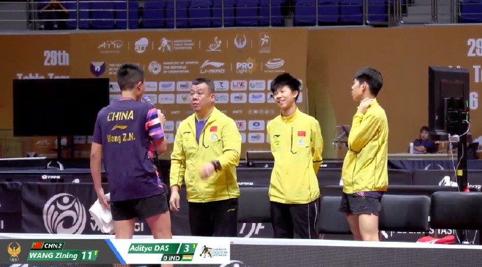 乒乓球亚青赛U15男团：中国队3-0战胜印度队，获得冠军_1