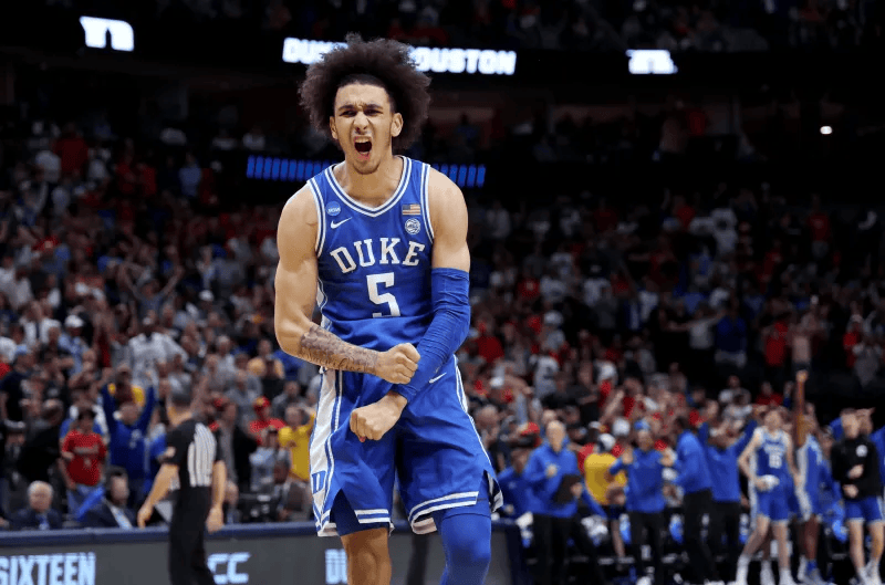 美媒晒普罗克特被选中时汉堡广告调侃：骑士也选中了三届MVP