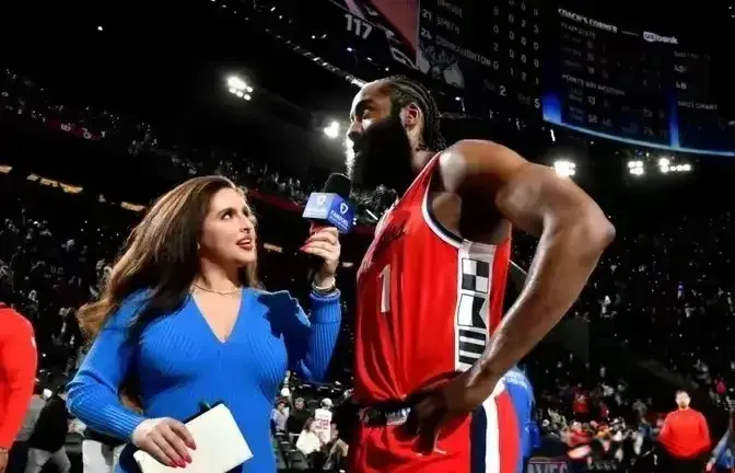 疯狂NBA:哈登难回火箭，准合同2年7750万元，勇士传出坏消息