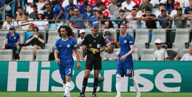一场4-1引巨大争议！切尔西主帅炮轰：这不是足球，迪玛利亚哭了