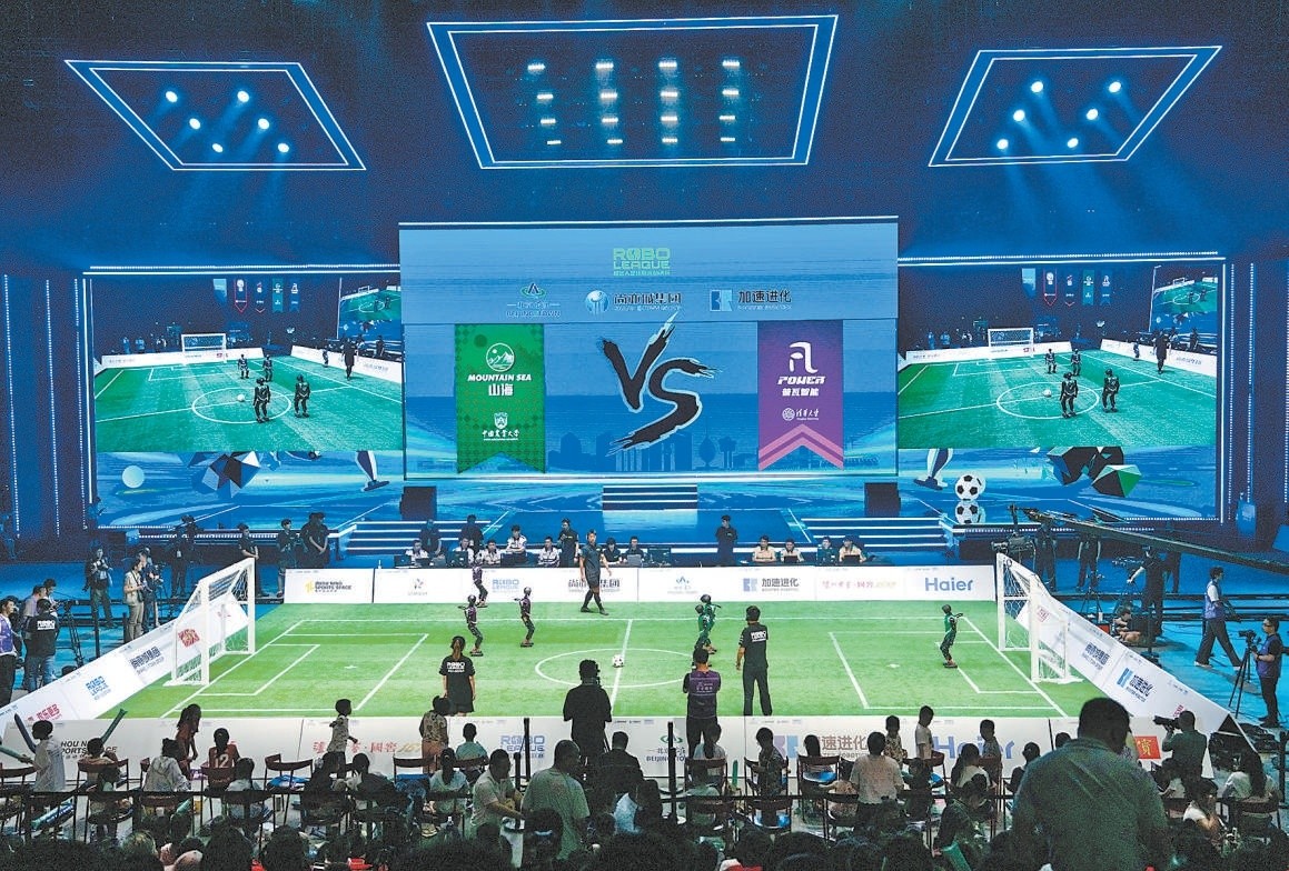 每体报道中国机器人足球赛：中国足球已进入人工智能时代