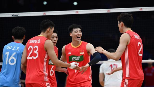 事实胜于雄辩，中国男排0：3意大利意料之中，成长的代价太大了
