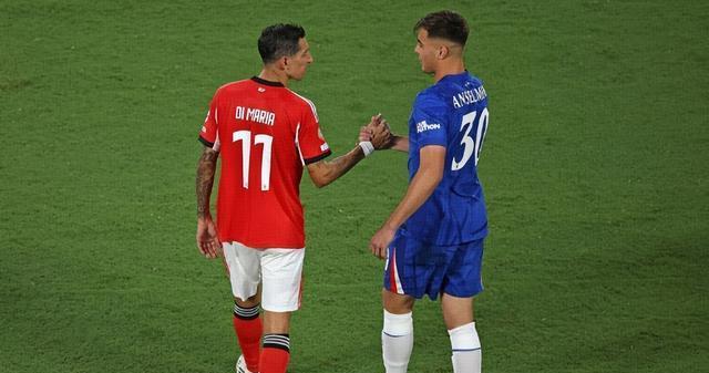 一场4-1引巨大争议！切尔西主帅炮轰：这不是足球，迪玛利亚哭了