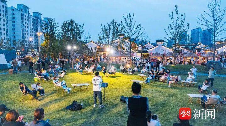 无锡上线40个“足球夜市”