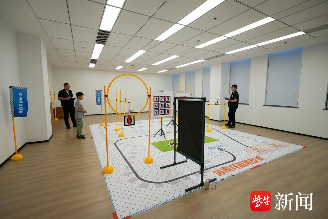 第九届全国青少年无人机大赛宜兴开赛