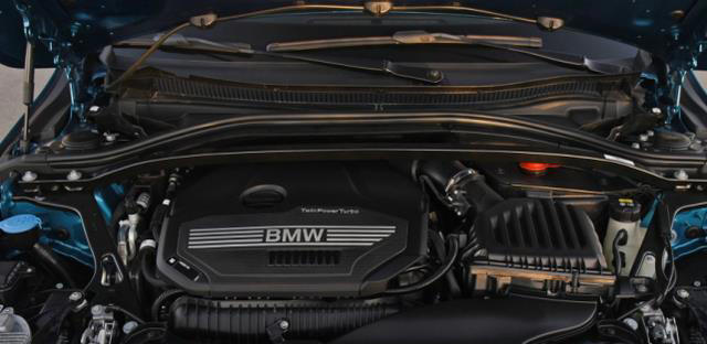 宝马终于低头了，豪华运动标杆，从近26万降到14万多，还要啥A4？