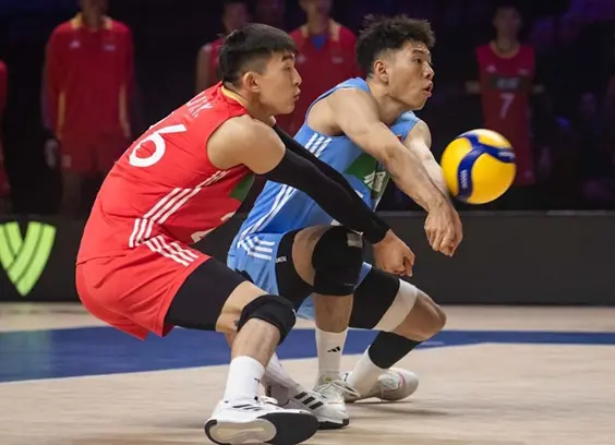 31-33！世锦赛冠军惜败，世界第3被横扫，中国男排有望迎本周首胜