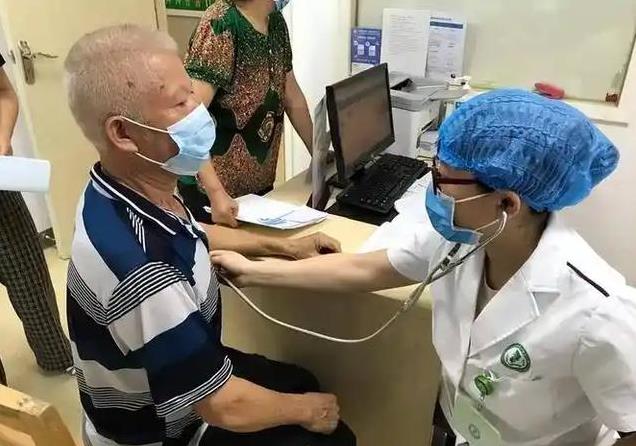 55岁前坚持运动，心脏更强韧，心衰风险能降多少？