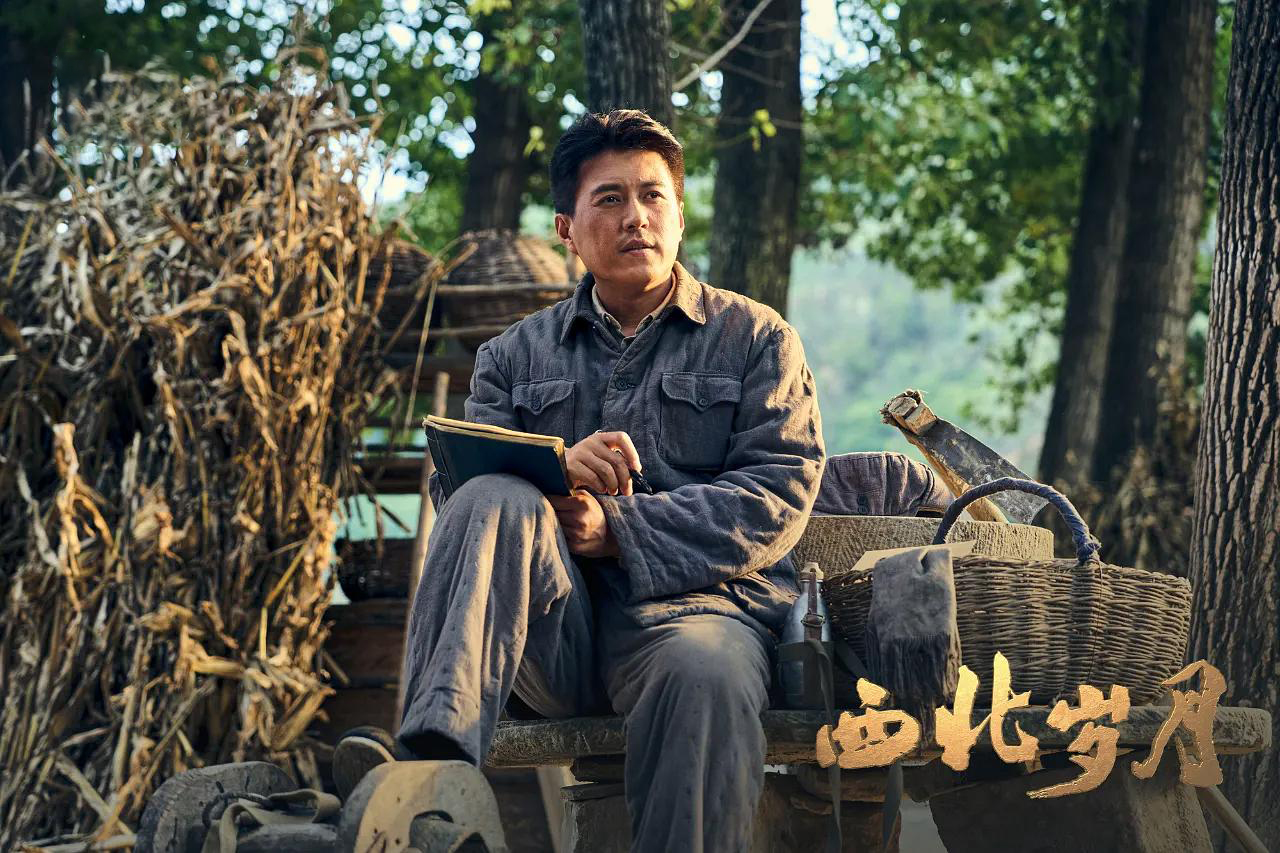 白玉兰奖之夜，于和伟二封视帝落空，靳东笑到最后！