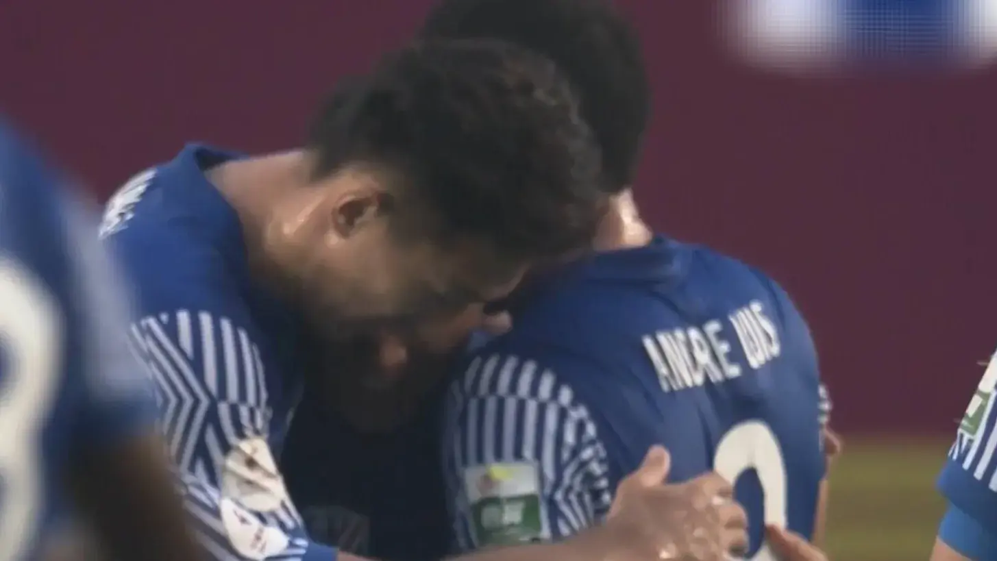 2-2！2-1！中超又乱了，成都蓉城翻车，梅州八连败，申花重返榜首