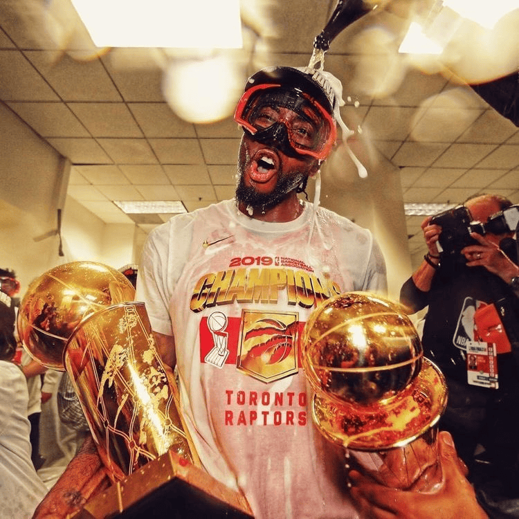伦纳德生涯至今荣誉：2次FMVP、2次DPOY、6次最佳阵容等