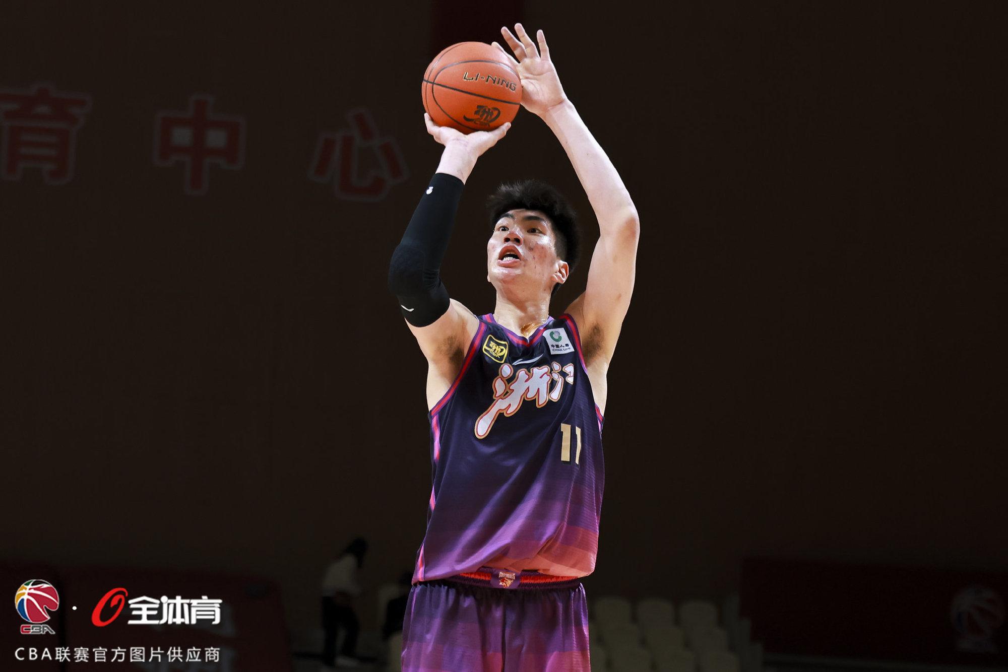 CBA官方社媒发布浙江男篮2024-2025赛季精彩瞬间