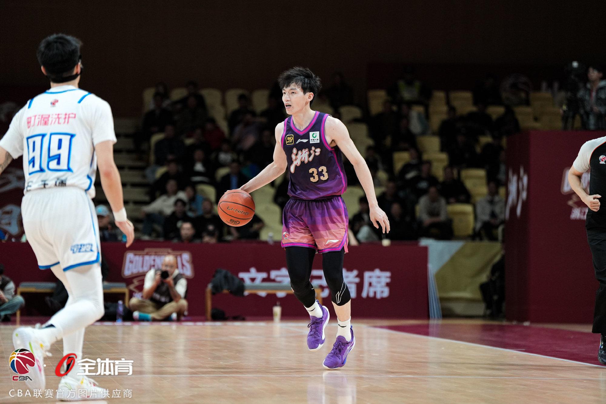 CBA官方社媒发布浙江男篮2024-2025赛季精彩瞬间