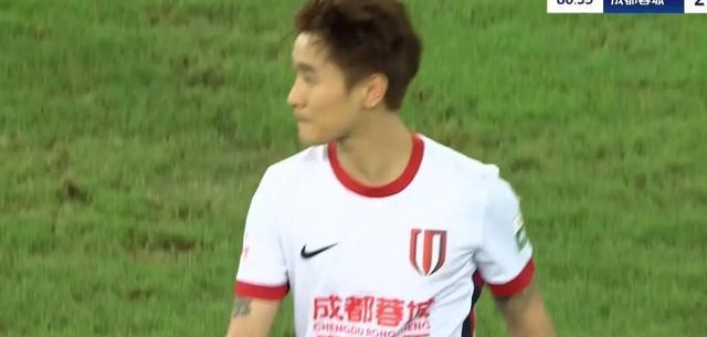 2-2！2-1！中超又乱了，蓉城翻车丢分，梅州八连败，申花重返榜首