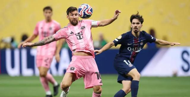 世俱杯8强定4席！大巴黎4-0迈阿密梅西无奈！拜仁4-2横扫巴西劲旅