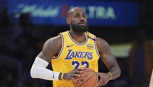 詹姆斯将执行球员选项留在湖人，下赛季将刷新NBA最长职业生涯纪录