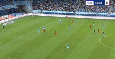 半场-深圳新鹏城暂1-0上海海港 李宁破门古斯塔沃中横梁