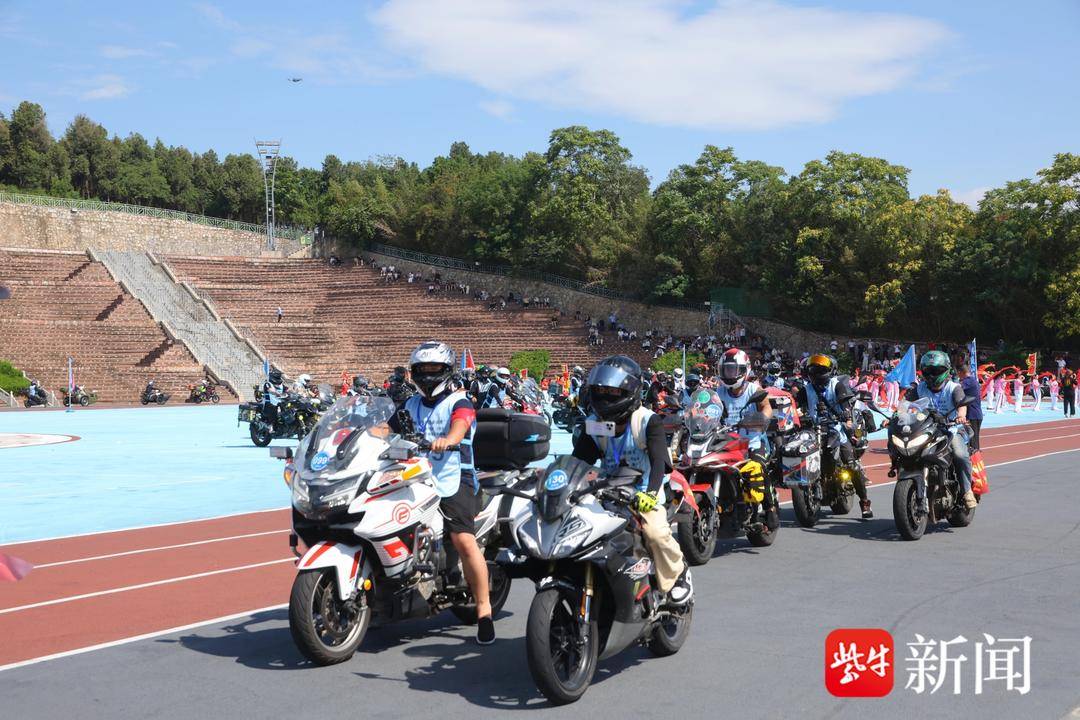 2025“魅力江苏 最美体育”长三角汽摩场地越野联赛（盱眙站）举行