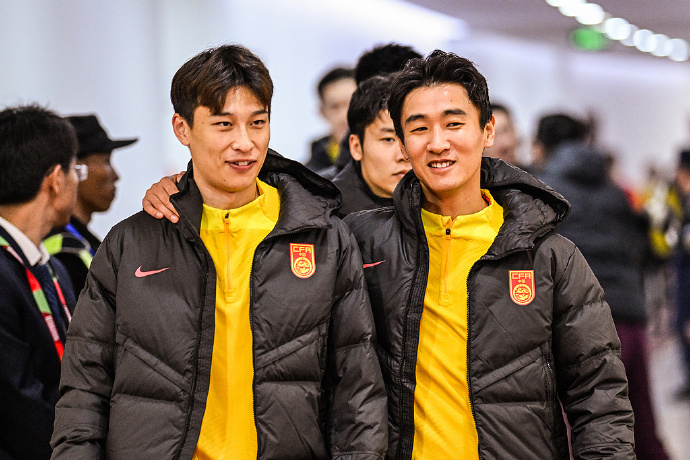 马德兴：国足老将未来取决于新帅 伊万多次拒绝巴顿