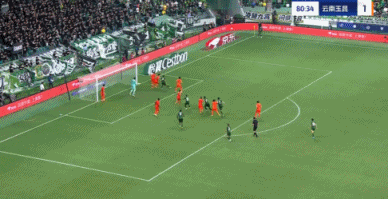 4连胜&16轮不败领跑！国安2-1逆转云南玉昆 张玉宁替补助攻+造点