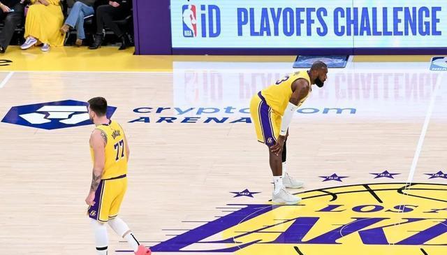 23个赛季！历史首人！詹姆斯NBA最后一舞或将申请交易