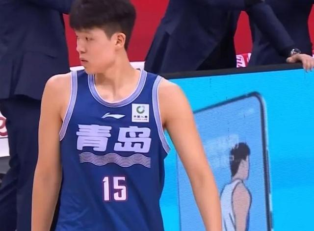 杨瀚森的起点比周琦高，但是未来成就如何，还是要看自己努力啊
