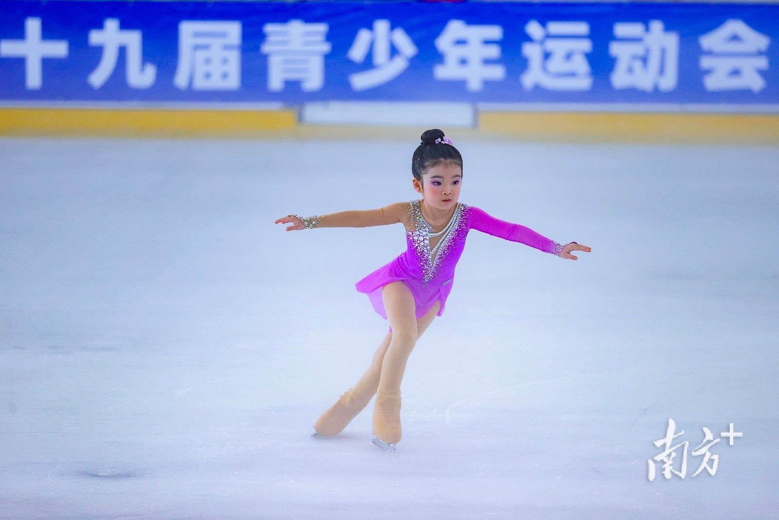 广州市青少年运动会花滑比赛收官！12岁刘玉萱成中国女子第一人