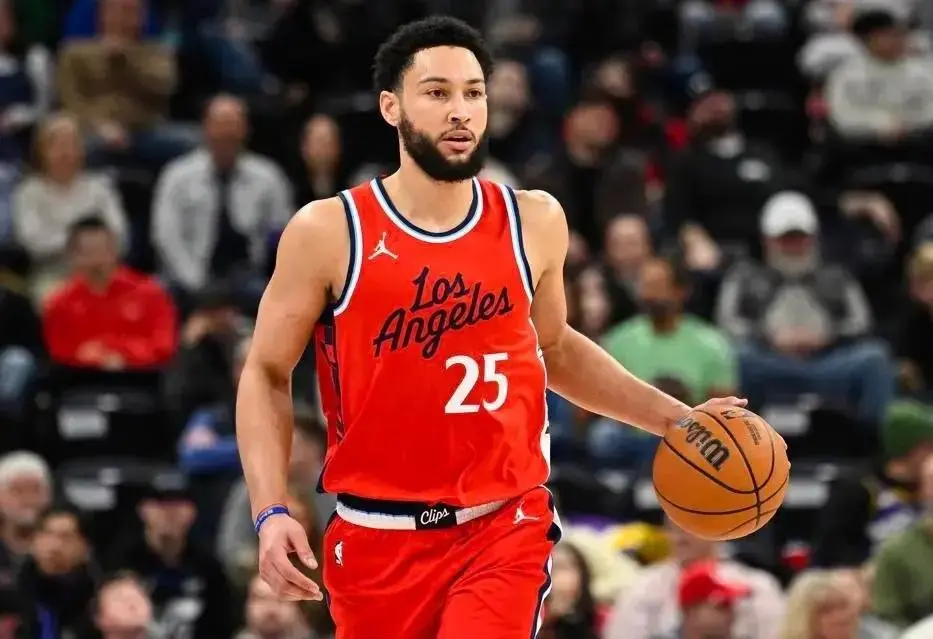 白白浪费天赋！这4名现役NBA状元，都已沦为水货了