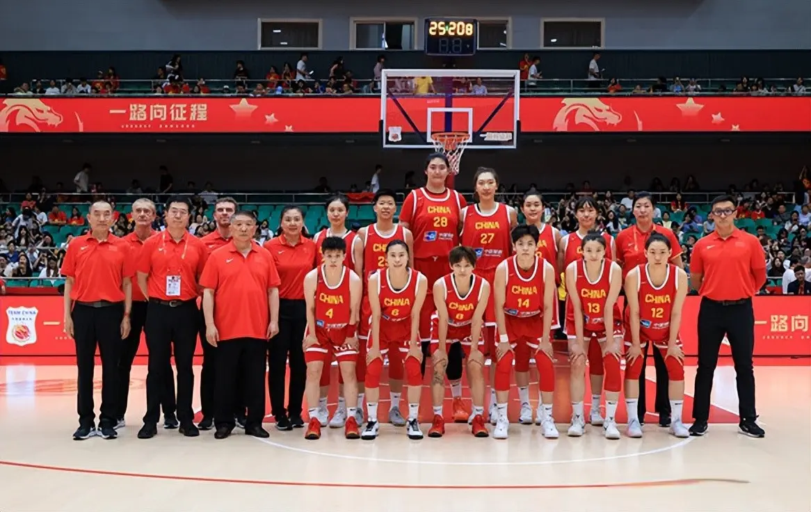 倒计时5天！中国女篮收获好消息，力压群芳高居首位，韩旭C位抢眼