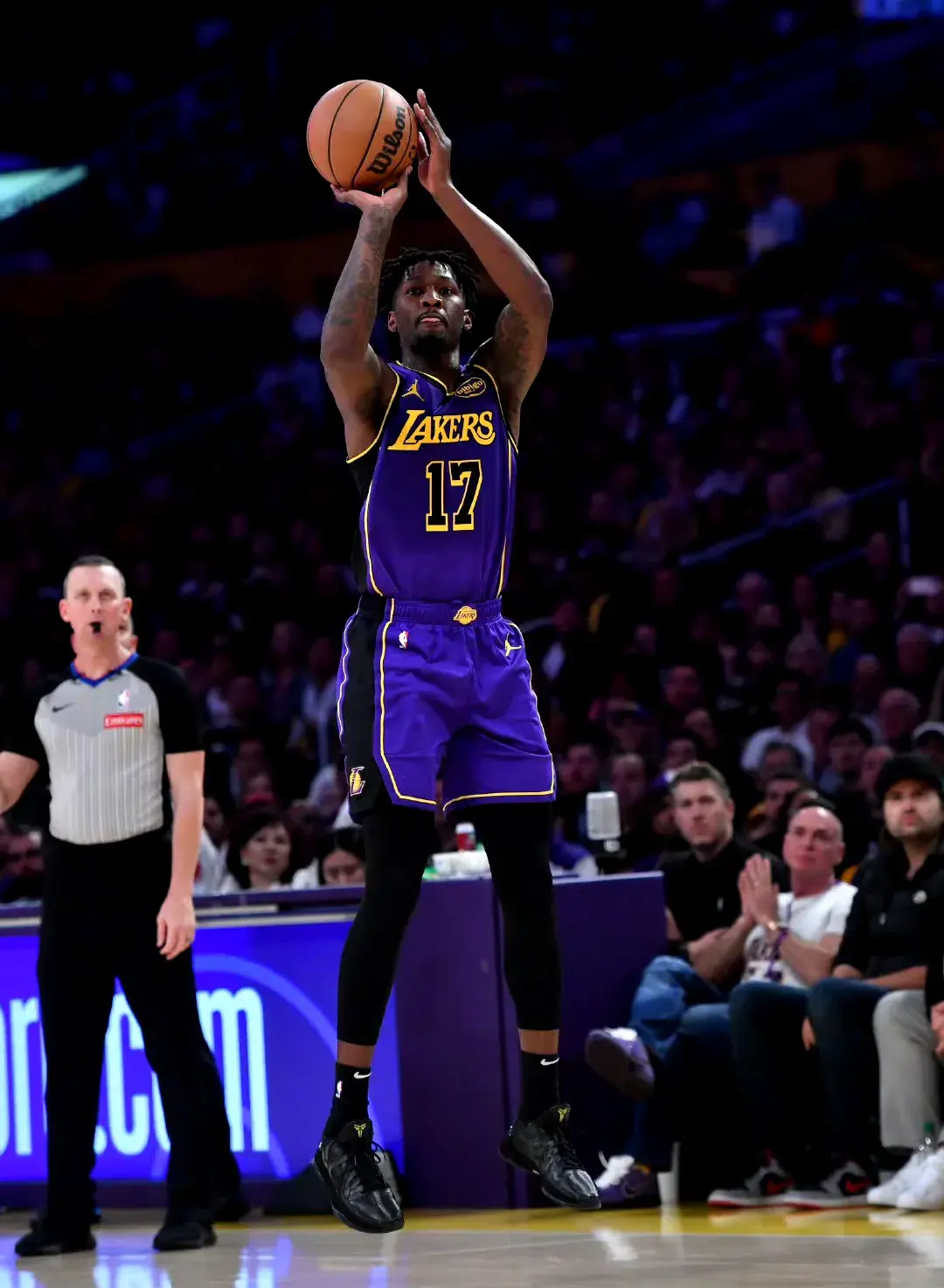 NBA传来多笔重磅签约，火箭起飞升空，湖人因小失大，勇士沉默！