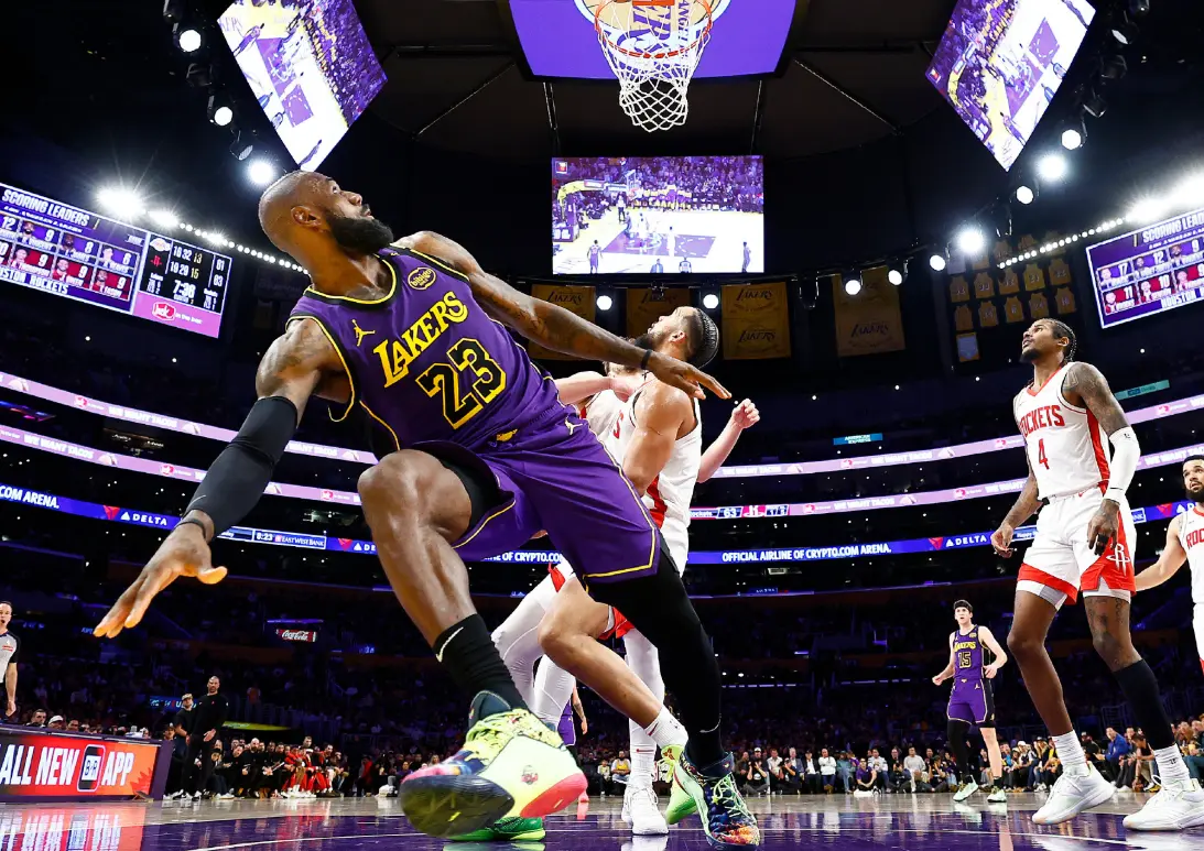 六人连续被截胡，成NBA唯一输家！詹姆斯选择没错，你确实该离开