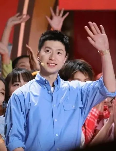 36岁马龙疯狂追星故事：从奥运冠军到林俊杰铁杆粉丝，合唱到嘶哑嗓子的7年情谊