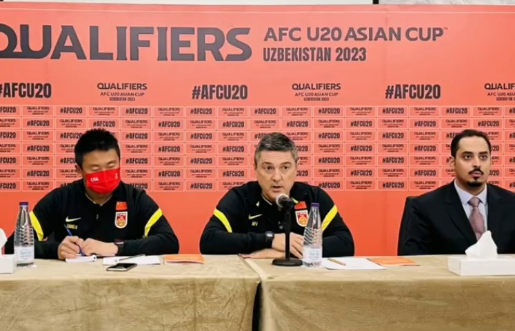 北青：安东尼奥因亚运队备战任务重大，足协没冒险让他接国足