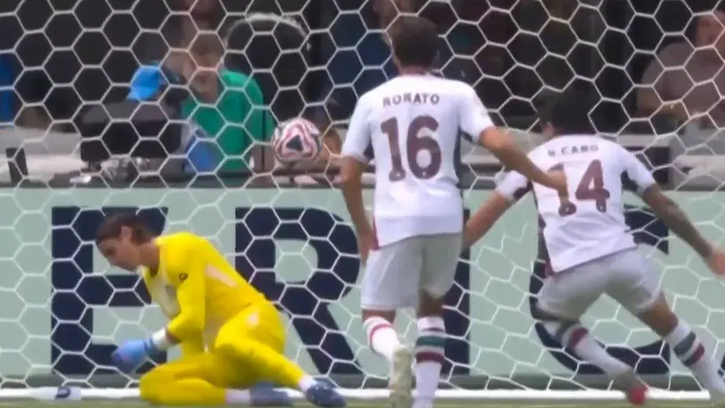 2-0！世俱杯最大黑马诞生，掀翻欧洲豪门，8强已定五席，南美两队