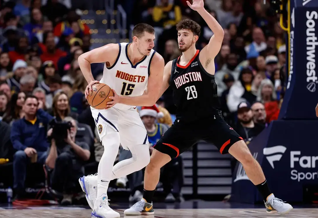 一笔交易，一笔签约，闷声发大财！NBA豪门崛起，打乱西部格局