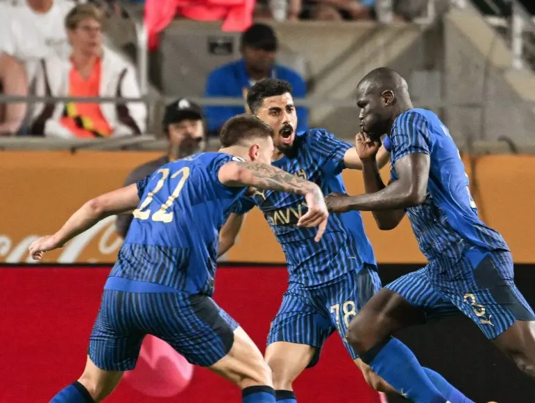 5次反转！世俱杯史诗1战：7球+复仇+巨冷 FIFA主席都看愣了