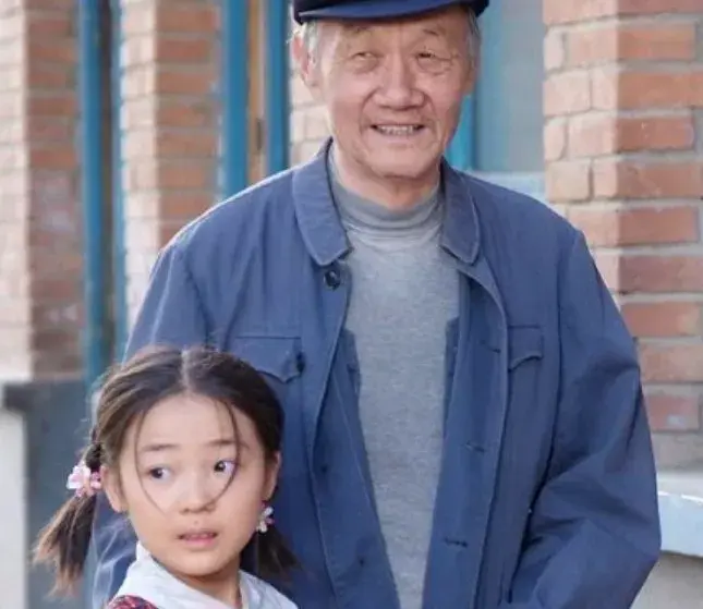 �������Ա���Խ��4��Ӱ�Ӿ磬����һ����û���������̫��ϧ��