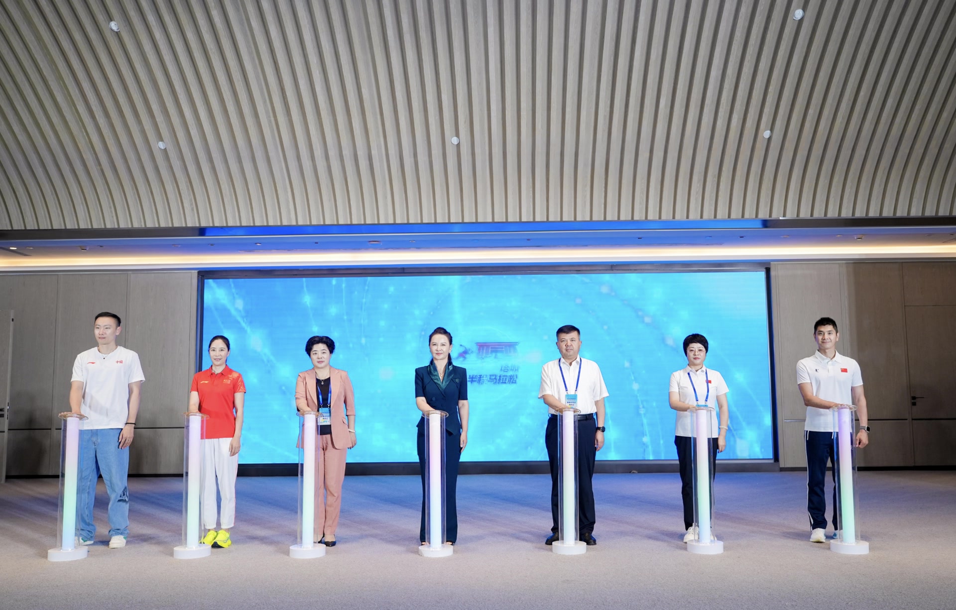 塔城马拉松启新程 体旅融合谱新篇
