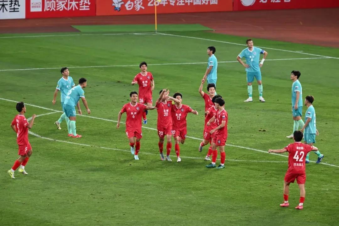 “苏超”带动盐城市旅游人数增长23%，消费金额增长35.8%