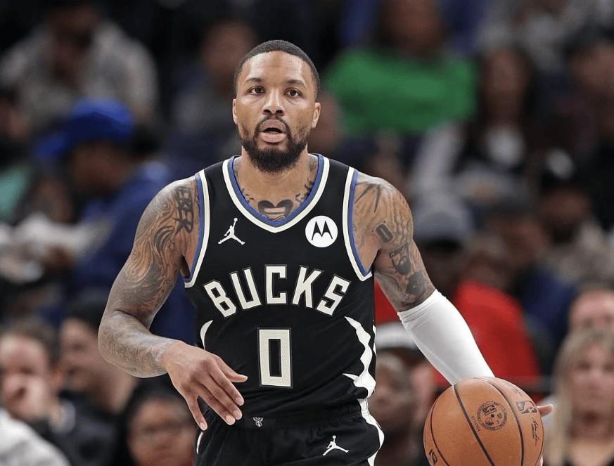 利拉德雄鹿生涯荣誉：2全明星、1次AMVP、1次NBA杯冠军