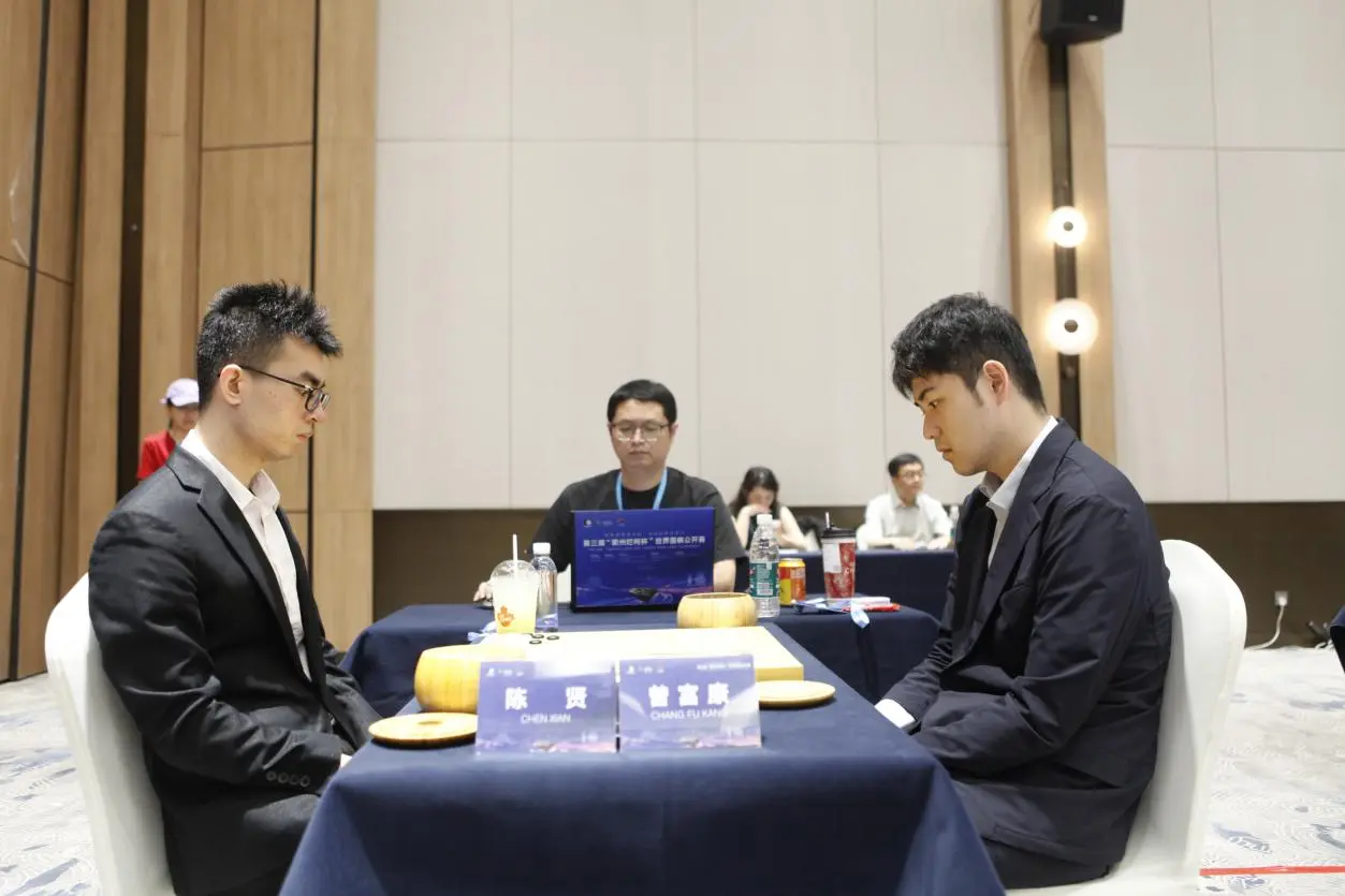 衢州烂柯杯本赛首轮中国棋手14胜9负，胡耀宇唐嘉雯过关成全场亮点