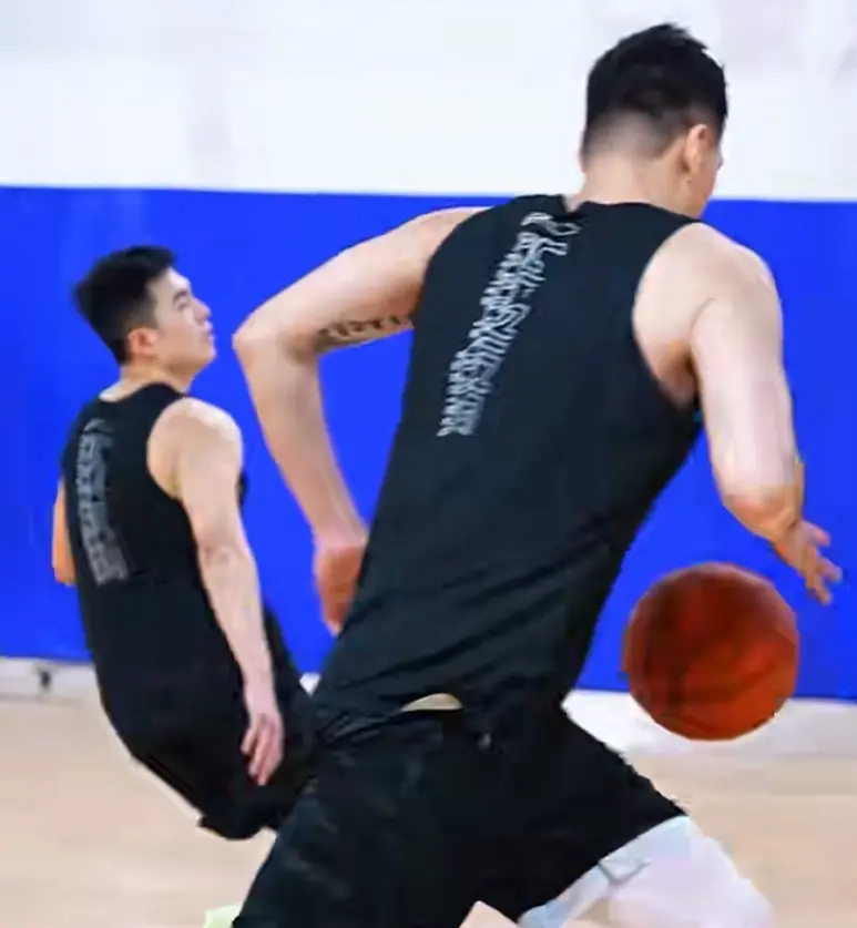 广东最新训练！王少杰张皓嘉张昊特训持球进攻，杜润旺强化空切！