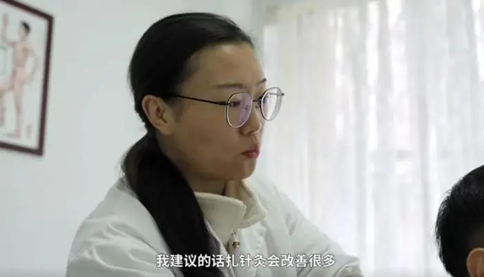 白天当医生，晚上打拳击！澳门拳击冠军石铭火了，同事都不敢相信